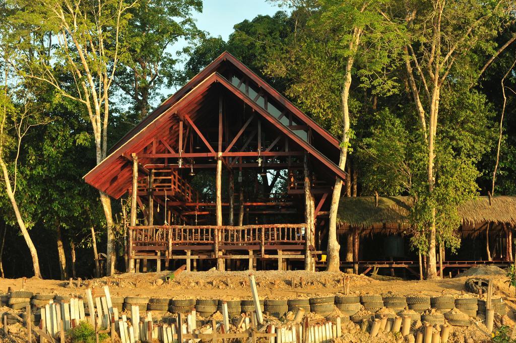 Borneo Natural Sukau Bilit Resort Экстерьер фото