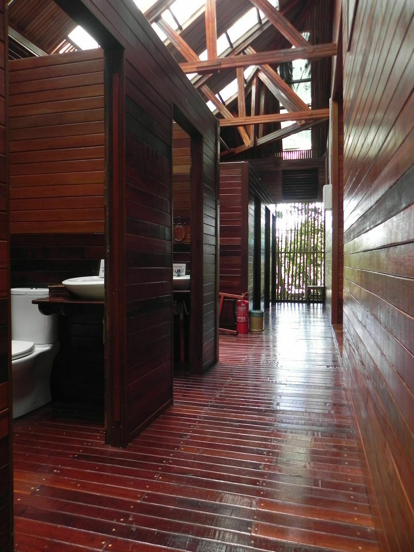 Borneo Natural Sukau Bilit Resort Экстерьер фото